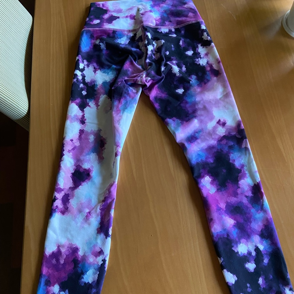 Lululemon high times blooming pixie